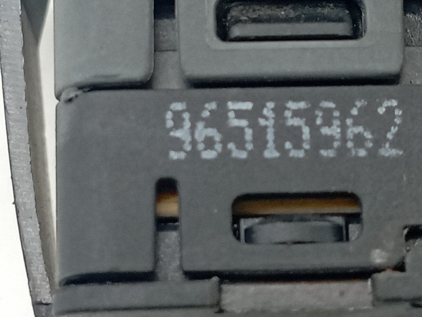 Comutador de vidro frente direito CITROEN C5 II (RC_) | 04 -  Imagem-4