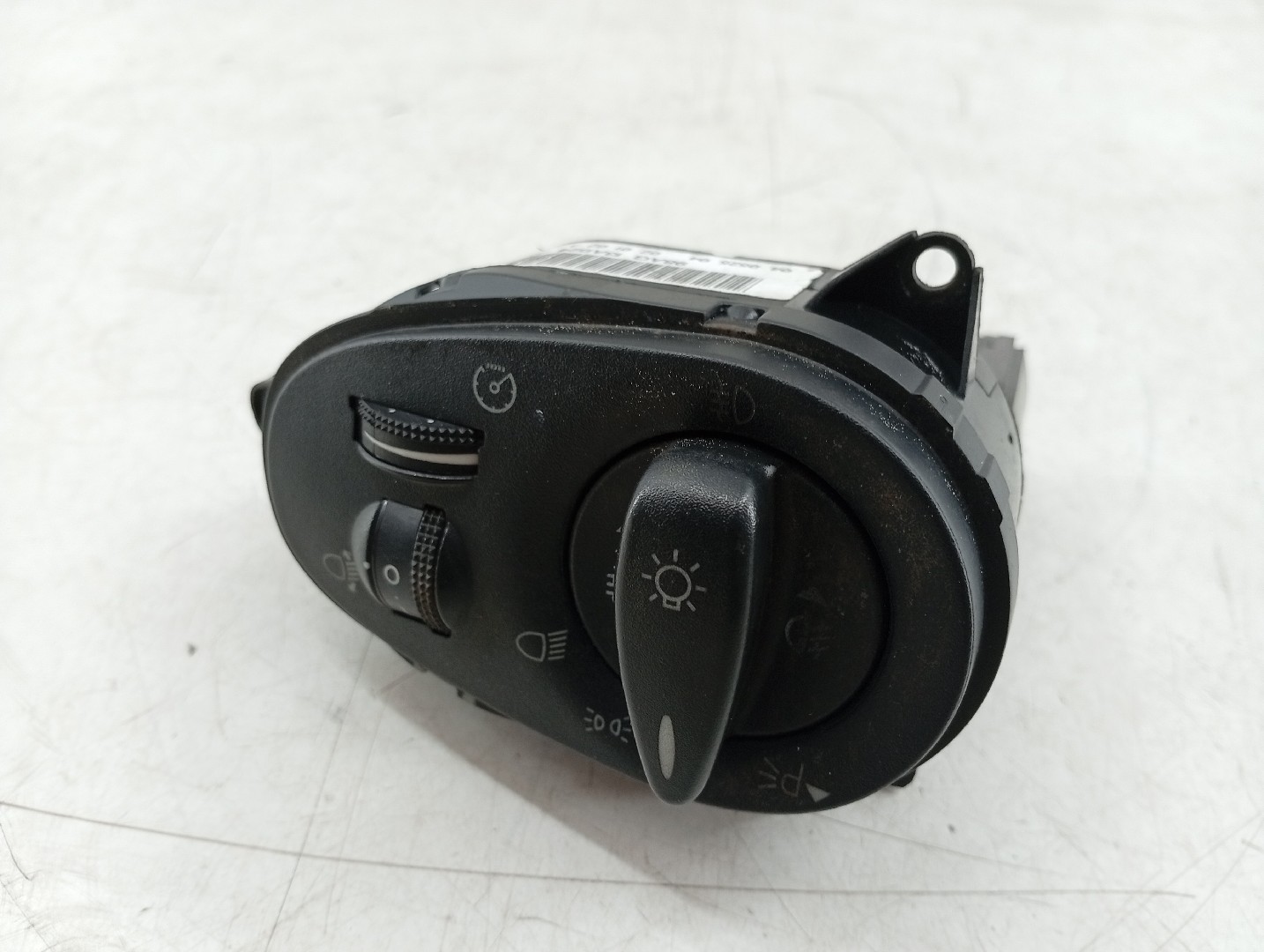 Regulador de luzes FORD FOCUS Caixa/Combi (DNW) | 98 - 05