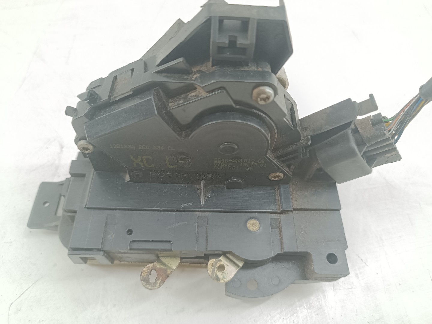 Fecho da Porta Frente Direito FORD FOCUS Caixa/Combi (DNW) | 98 - 05