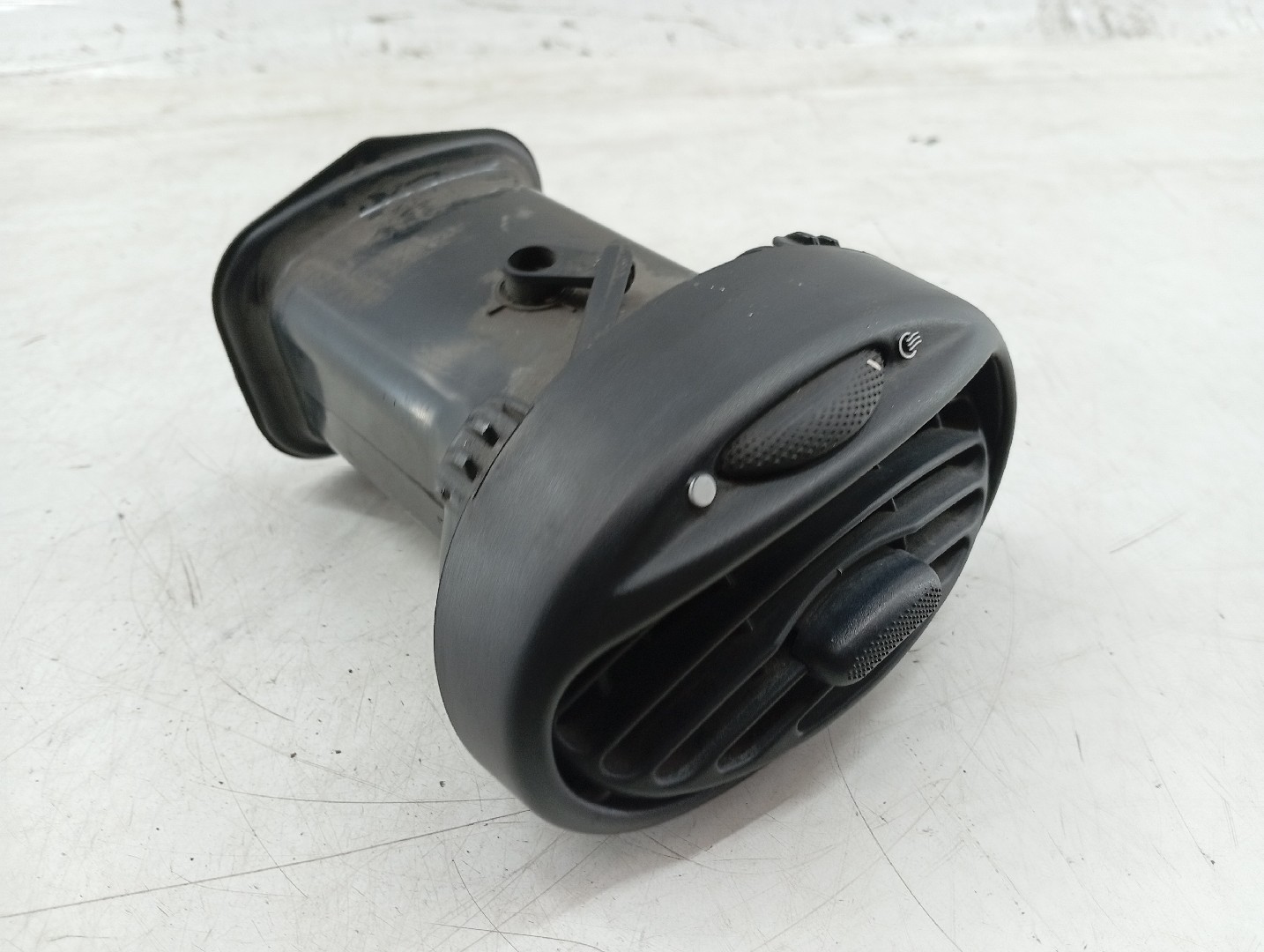 Difusor de ar FORD FOCUS Caixa/Combi (DNW) | 98 - 05 Imagem-3