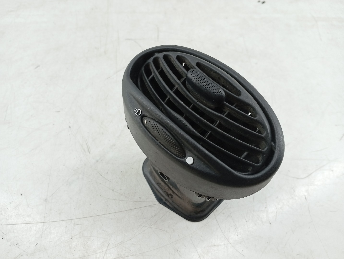 Difusor de ar FORD FOCUS Caixa/Combi (DNW) | 98 - 05 Imagem-4
