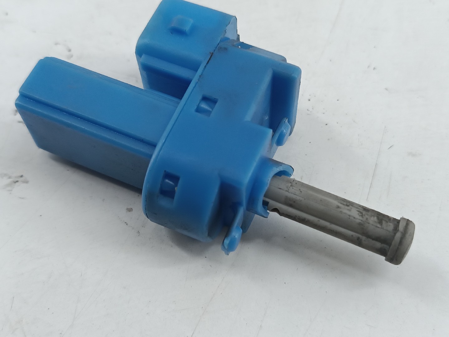 Sensor do pedal de embraiagem FORD FOCUS Caixa/Combi (DNW) | 98 - 05 Imagem-3