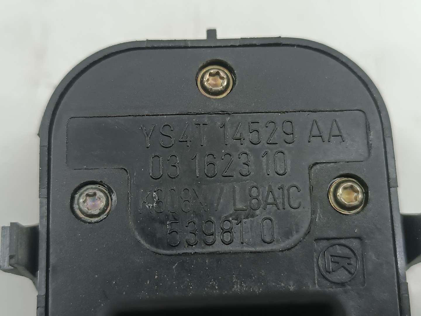 Interruptor Vidros Frente Esquerdo FORD FOCUS Caixa/Combi (DNW) | 98 - 05 Imagem-2