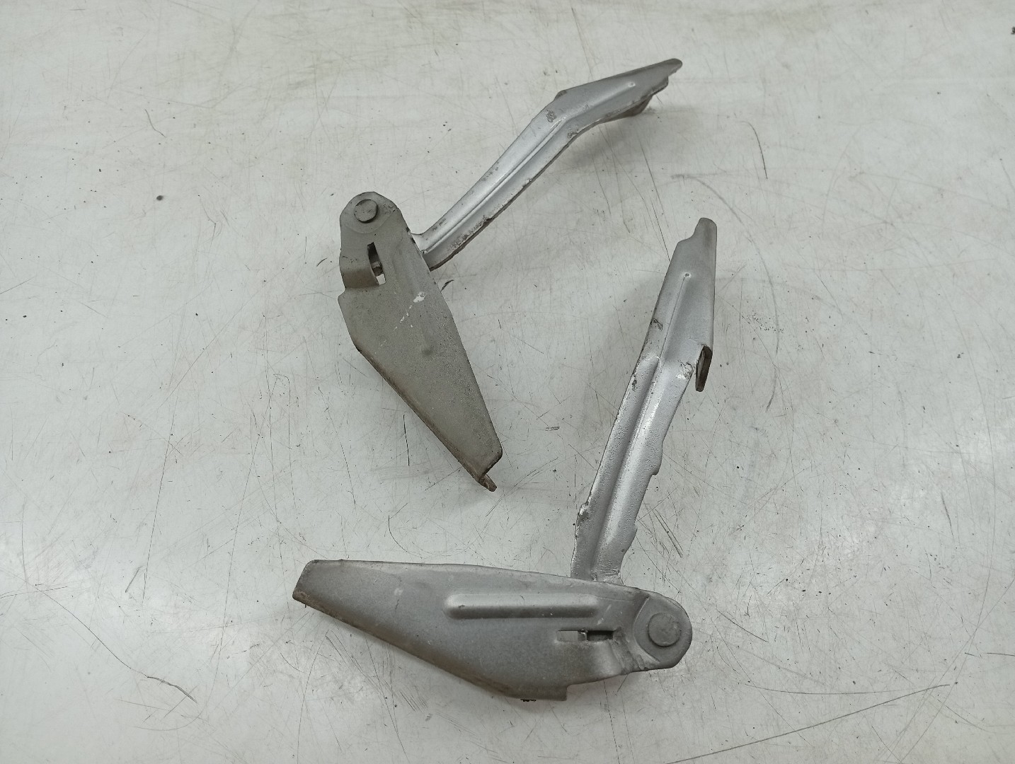 Dobradiças Capot FORD FOCUS Caixa/Combi (DNW) | 98 - 05 Imagem-2