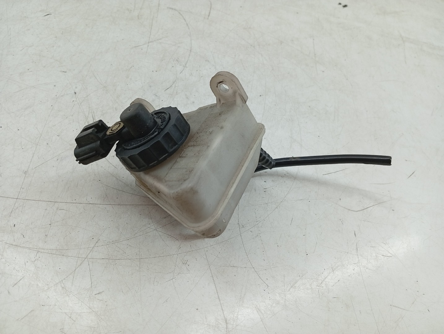 Depósito Liquido Travões FORD FOCUS Caixa/Combi (DNW) | 98 - 05 Imagem-1