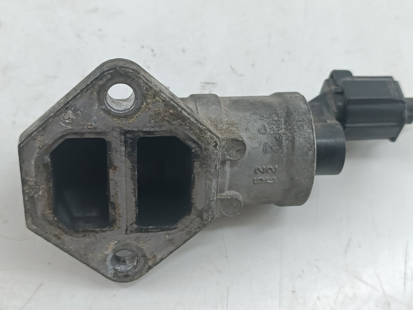 Válvula de regulação do ralenti FORD FOCUS Caixa/Combi (DNW) | 98 - 05 Imagem-3