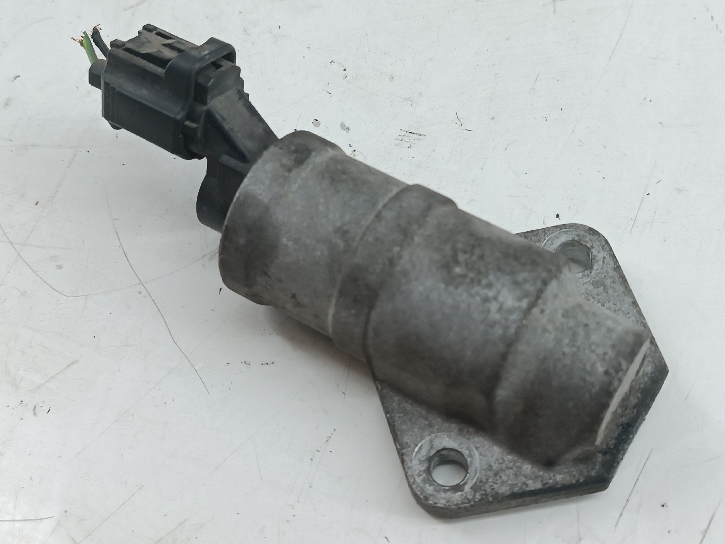 Válvula de regulação do ralenti FORD FOCUS Caixa/Combi (DNW) | 98 - 05 Imagem-4