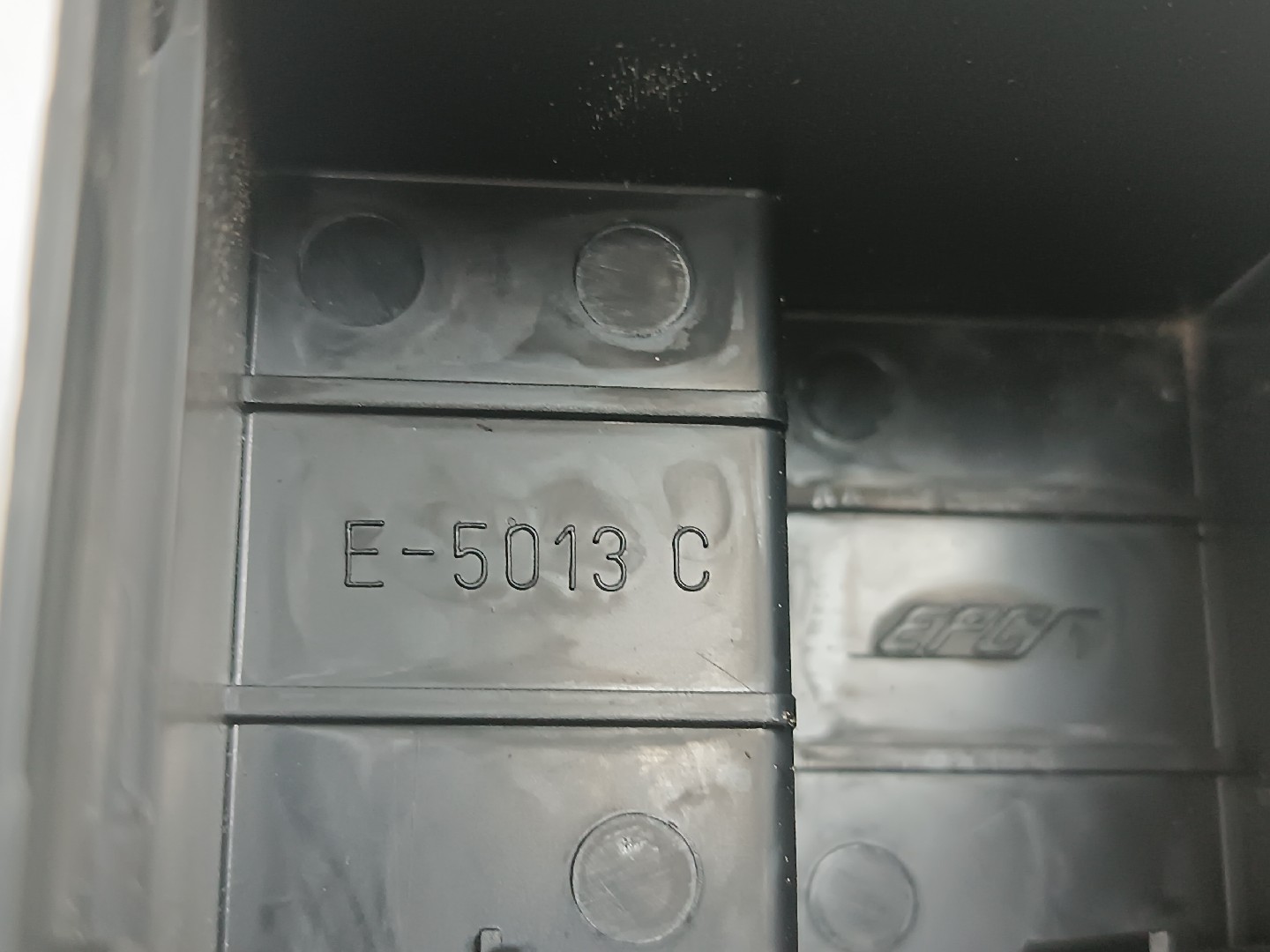 Caixa de fusíveis e relés FORD TRANSIT Caixa (FA_ _) | 00 - 06 Imagem-2