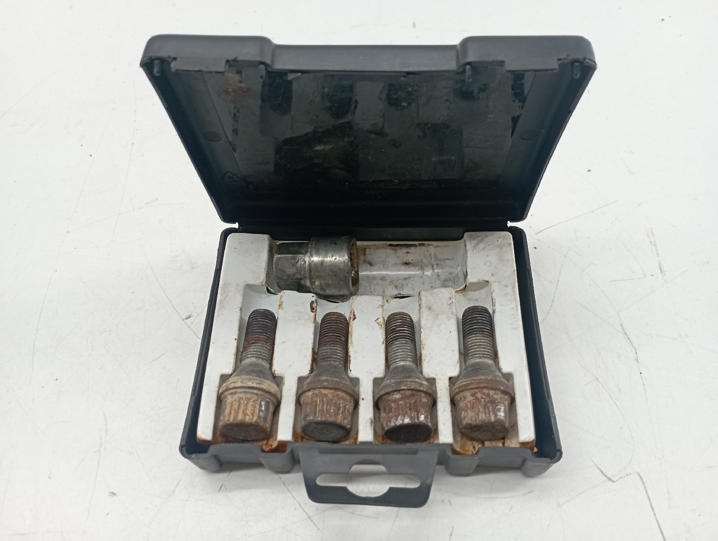 Kit pernos anti-roubo FIAT PUNTO (188_) | 99 - 12 Imagem-1