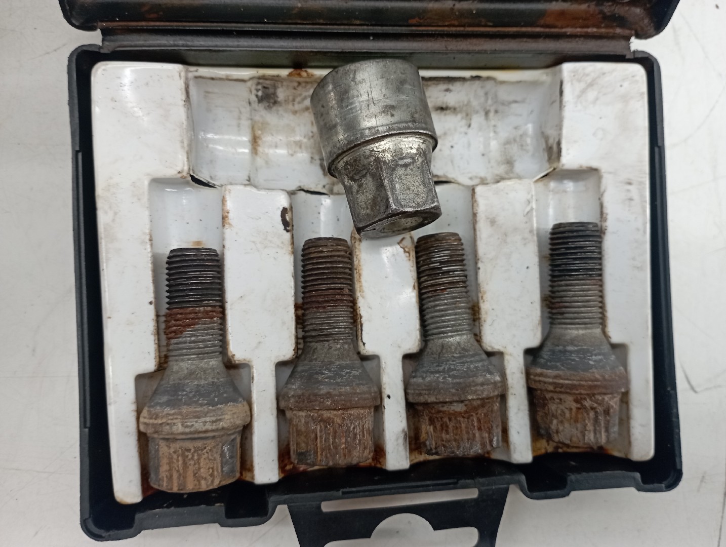 Kit pernos anti-roubo FIAT PUNTO (188_) | 99 - 12 Imagem-3