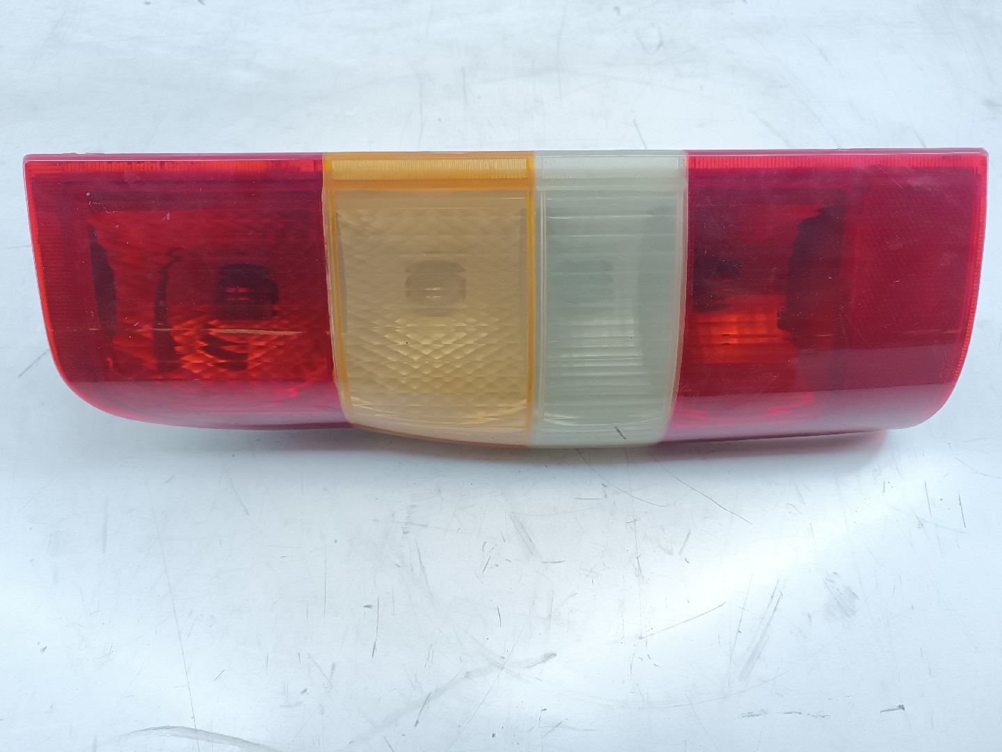 Farolim Stop Esquerdo FORD TRANSIT Caixa (FA_ _) | 00 - 06 Imagem-3