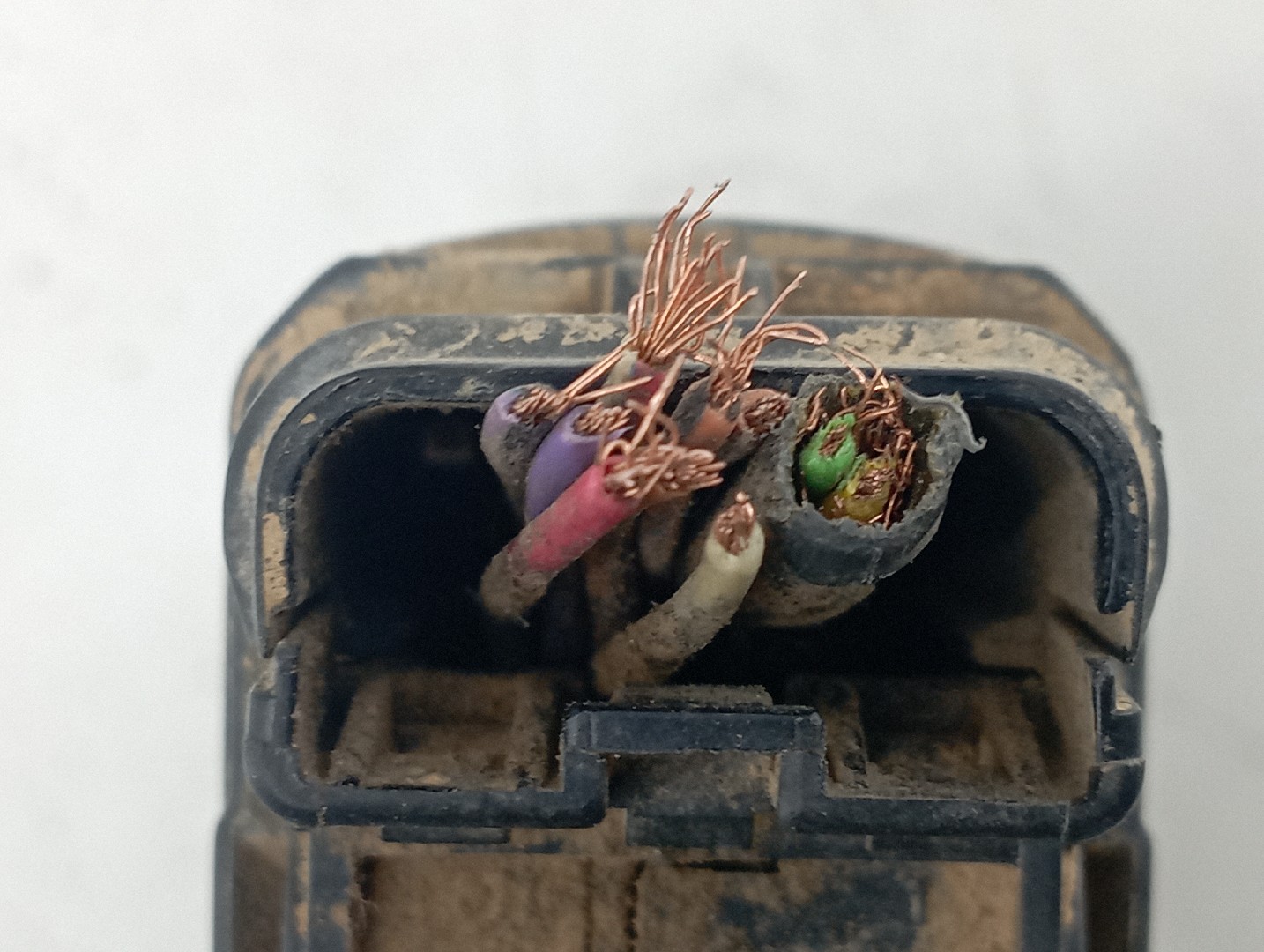 Borboleta de admissão FIAT PUNTO (188_) | 99 - 12 Imagem-5