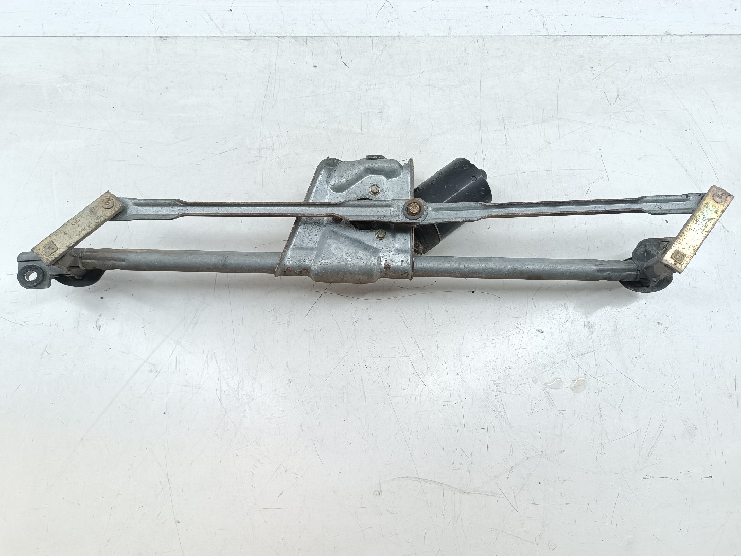 Motor do Limpa Para-Brisas VOLKSWAGEN GOLF III (1H1) | 91 - 98 Imagem-4