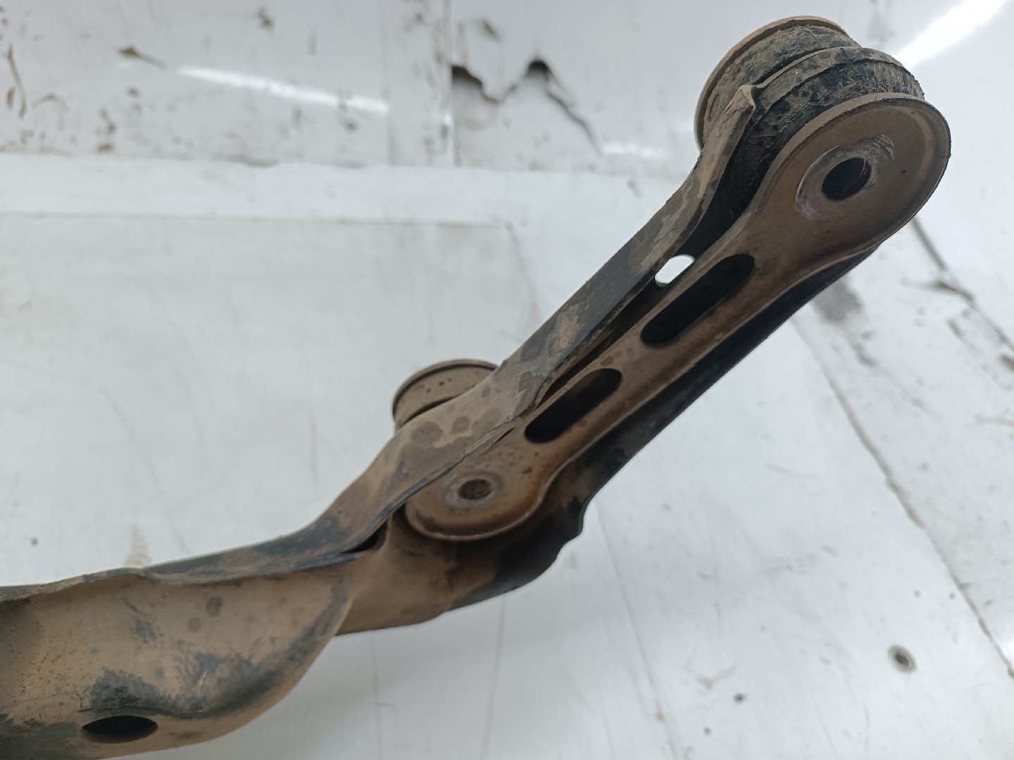 Charriot VOLKSWAGEN GOLF III (1H1) | 91 - 98 Imagem-1