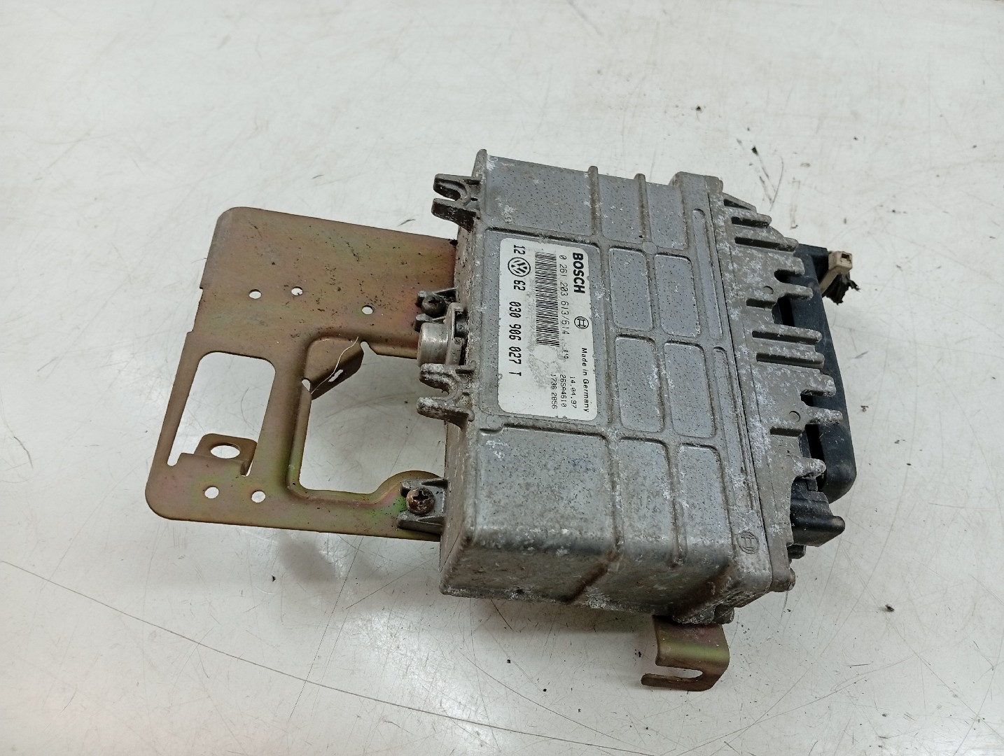 Centralina de Motor VOLKSWAGEN GOLF III (1H1) | 91 - 98 Imagem-1