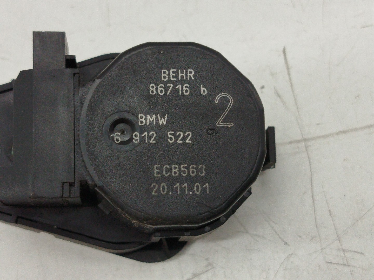 Atuador da Climatizaçao / Sofagem  BMW 3 Compact (E46) | 01 - 05 Imagem-1