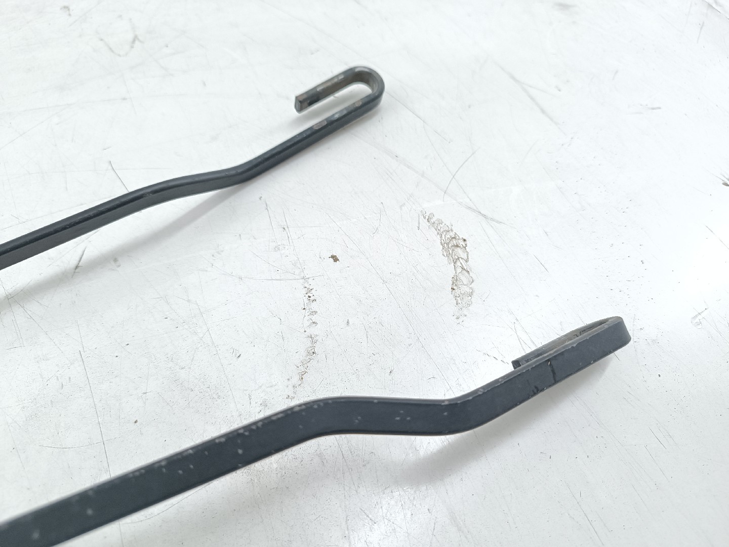 Braços das escovas frente VOLKSWAGEN GOLF III (1H1) | 91 - 98 Imagem-6