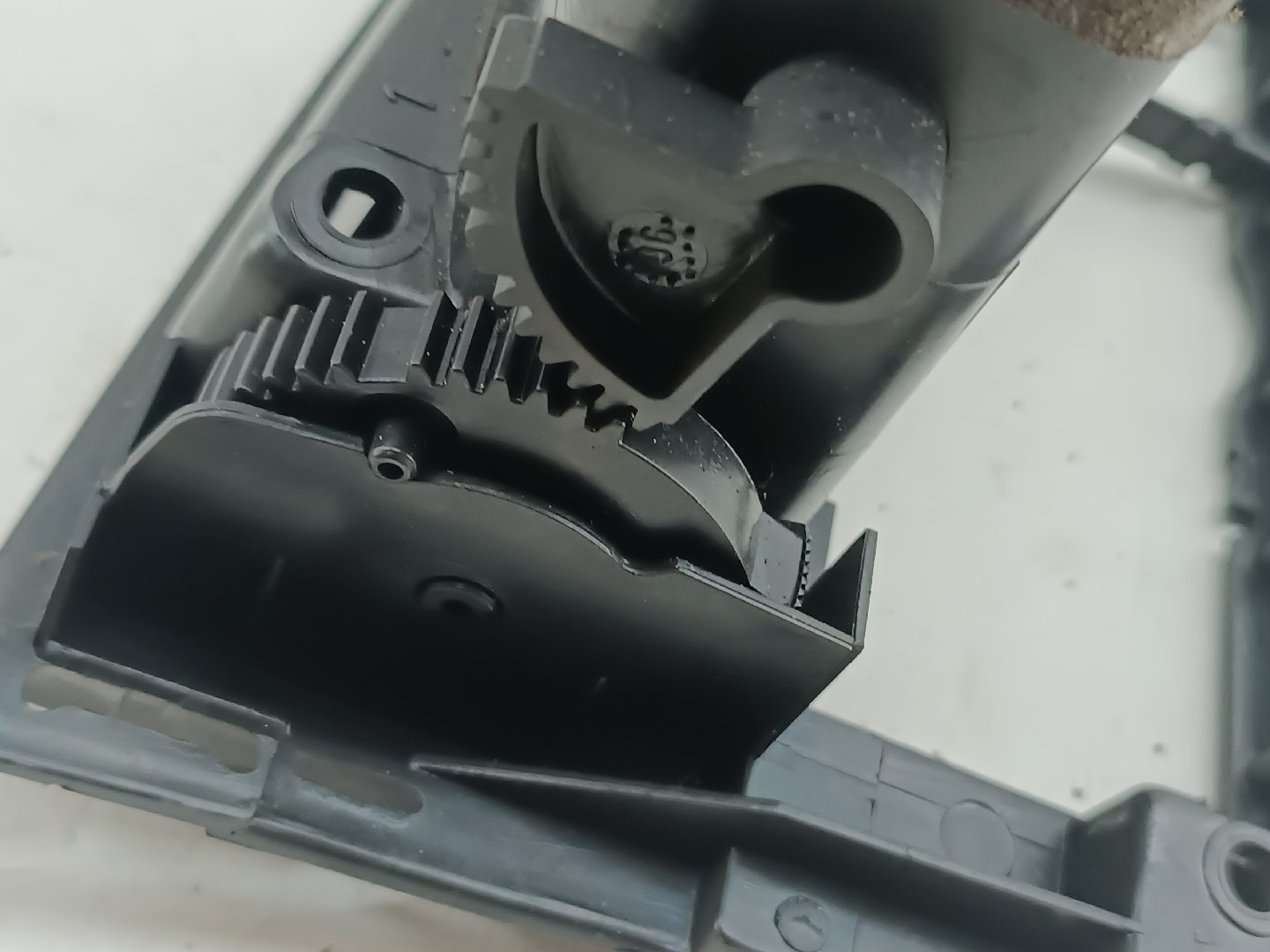 Difusor de ar esquerdo VOLKSWAGEN GOLF III (1H1) | 91 - 98 Imagem-2