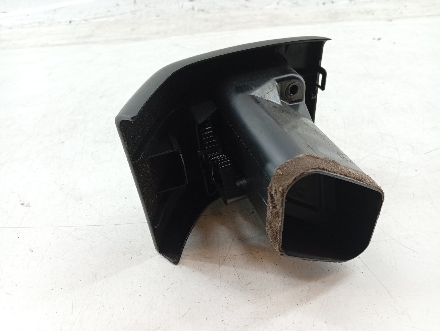 Difusor de ar VOLKSWAGEN GOLF III (1H1) | 91 - 98 Imagem-4