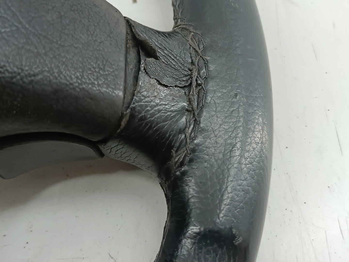 Volante VOLKSWAGEN GOLF III (1H1) | 91 - 98 Imagem-1