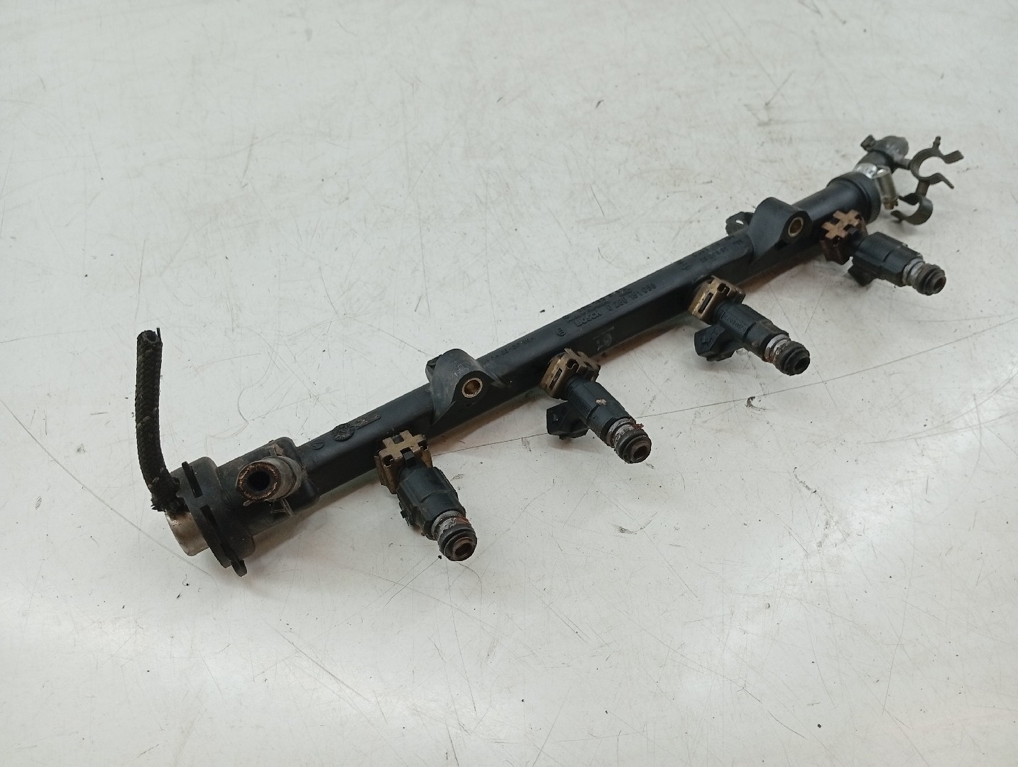 Regua Injectora VOLKSWAGEN GOLF III (1H1) | 91 - 98