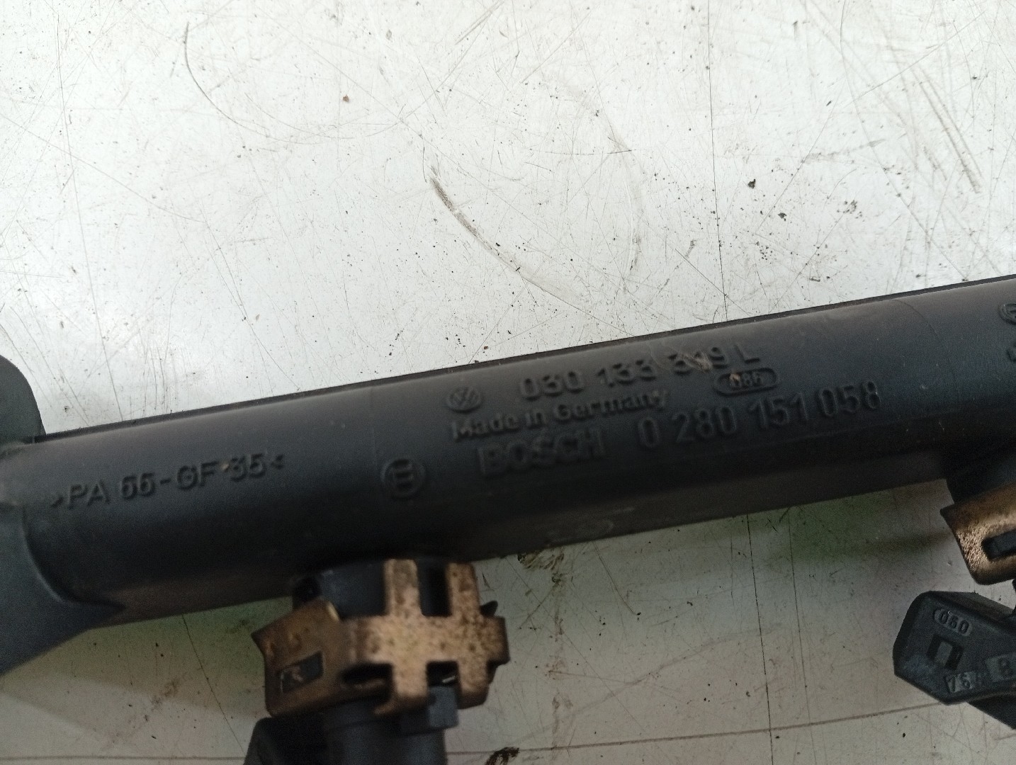 Regua Injectora VOLKSWAGEN GOLF III (1H1) | 91 - 98 Imagem-2