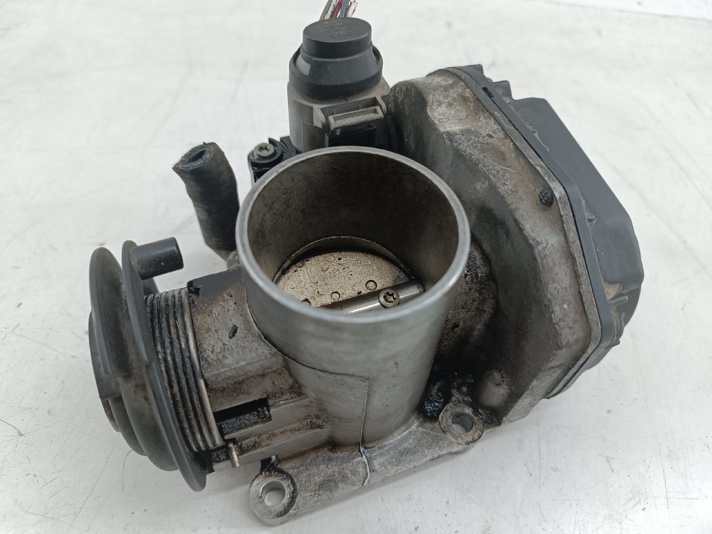 Borboleta de admissão VOLKSWAGEN GOLF III (1H1) | 91 - 98 Imagem-2