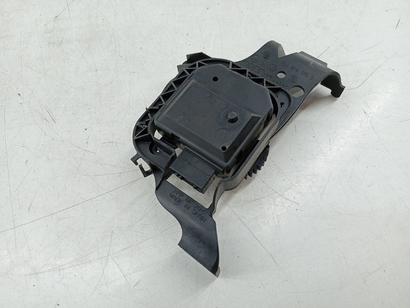 Motores atuadores de sofagem VOLKSWAGEN POLO (9N_) | 01 - 14 Imagem-4