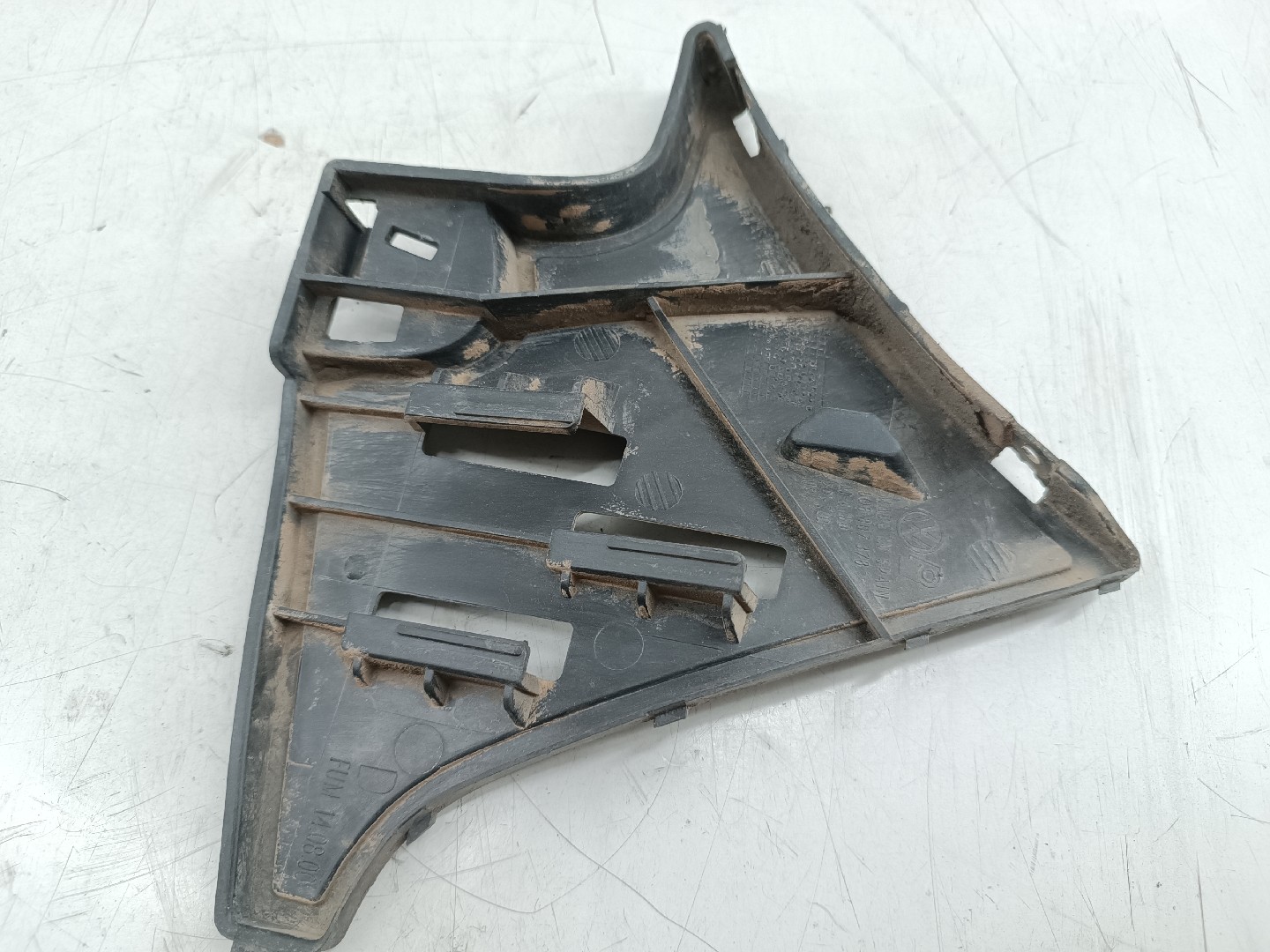 Suporte de montagem de para-choques VOLKSWAGEN POLO (9N_) | 01 - 14