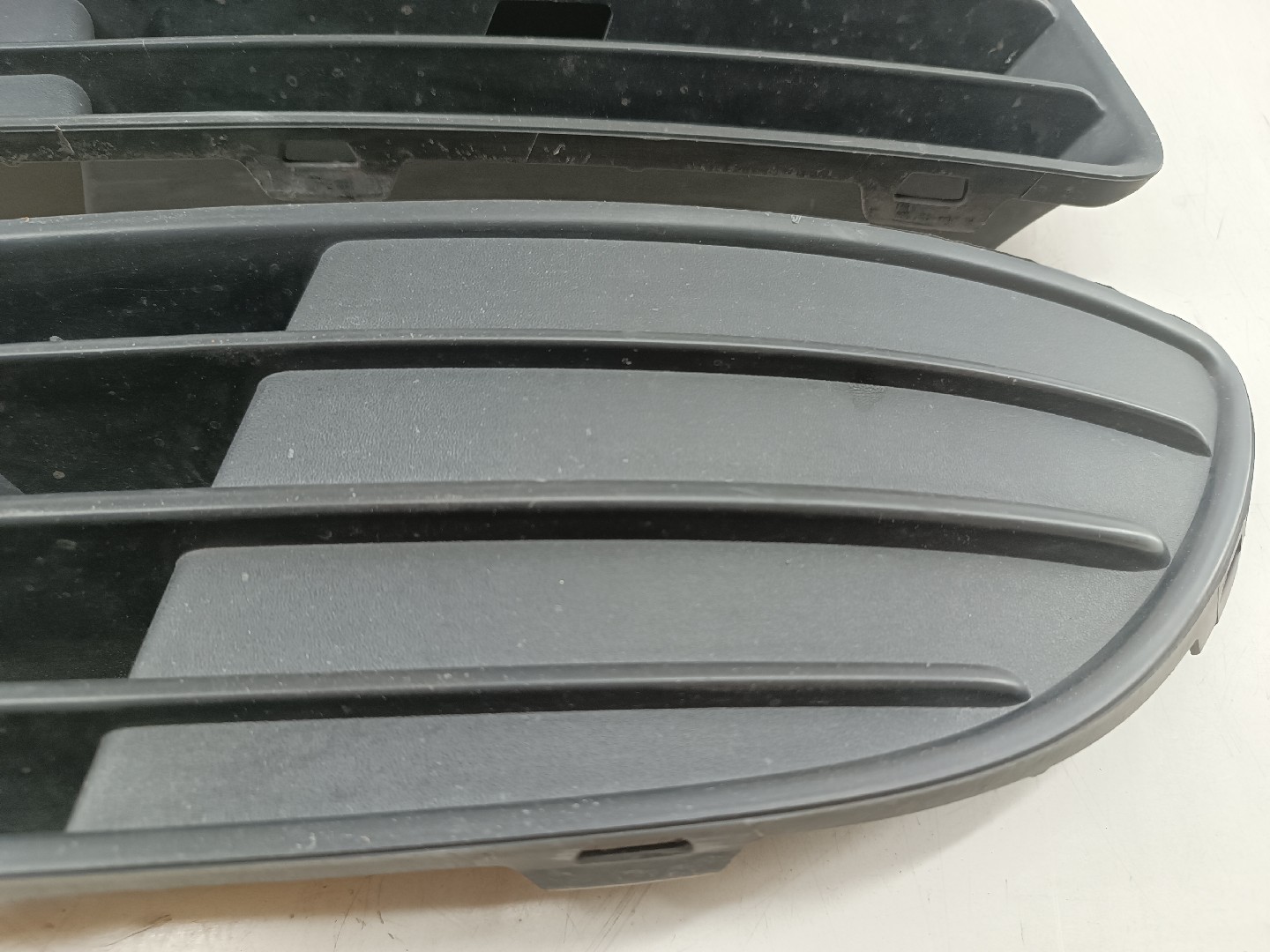 Grelha de para-choques VOLKSWAGEN POLO (9N_) | 01 - 14 Imagem-5