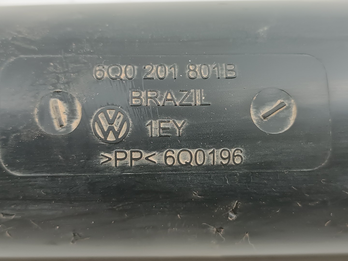 Filtro de combustível VOLKSWAGEN POLO (9N_) | 01 - 14 Imagem-1