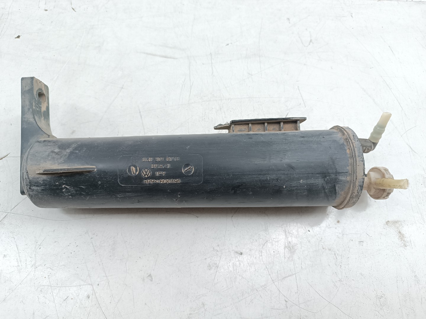 Filtro de combustível VOLKSWAGEN POLO (9N_) | 01 - 14