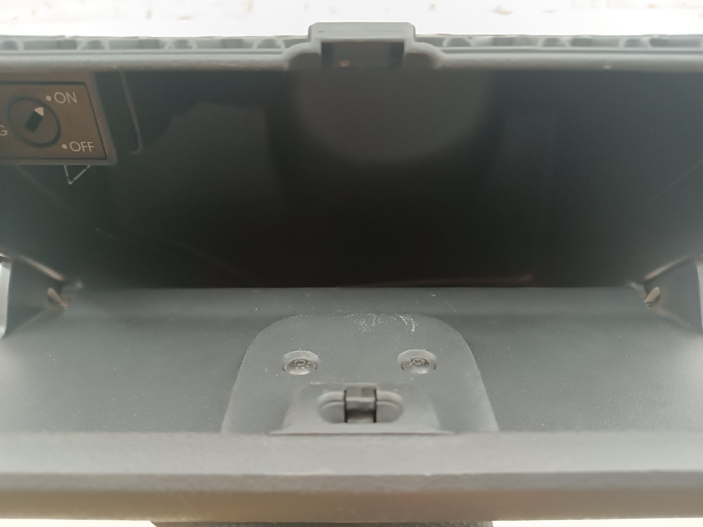 Porta luvas VOLKSWAGEN POLO (9N_) | 01 - 14 Imagem-9
