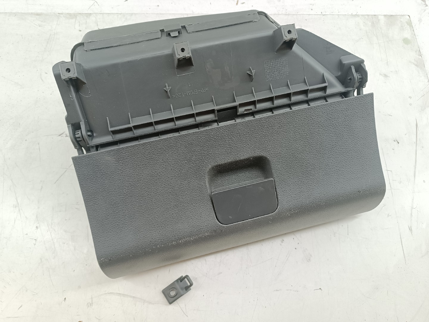 Porta luvas VOLKSWAGEN POLO (9N_) | 01 - 14 Imagem-10