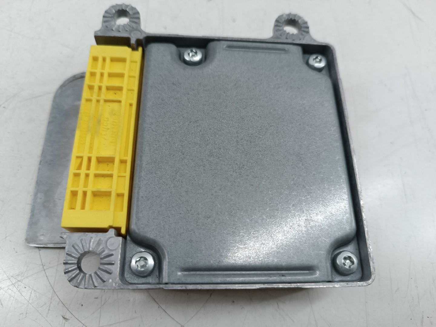 Centralina de Airbag VOLKSWAGEN POLO (9N_) | 01 - 14