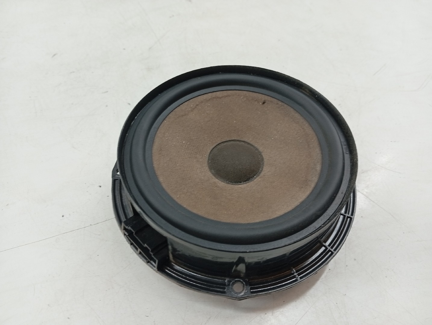 Coluna de som VOLKSWAGEN POLO (9N_) | 01 - 14 Imagem-1