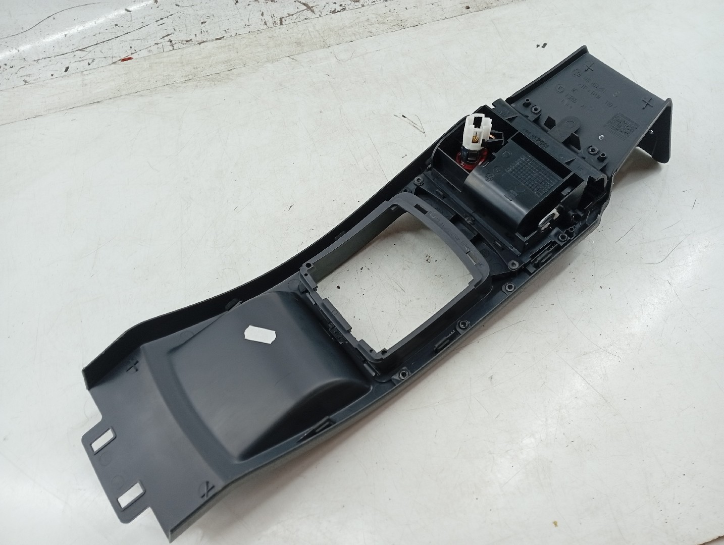 Consola Central VOLKSWAGEN POLO (9N_) | 01 - 14