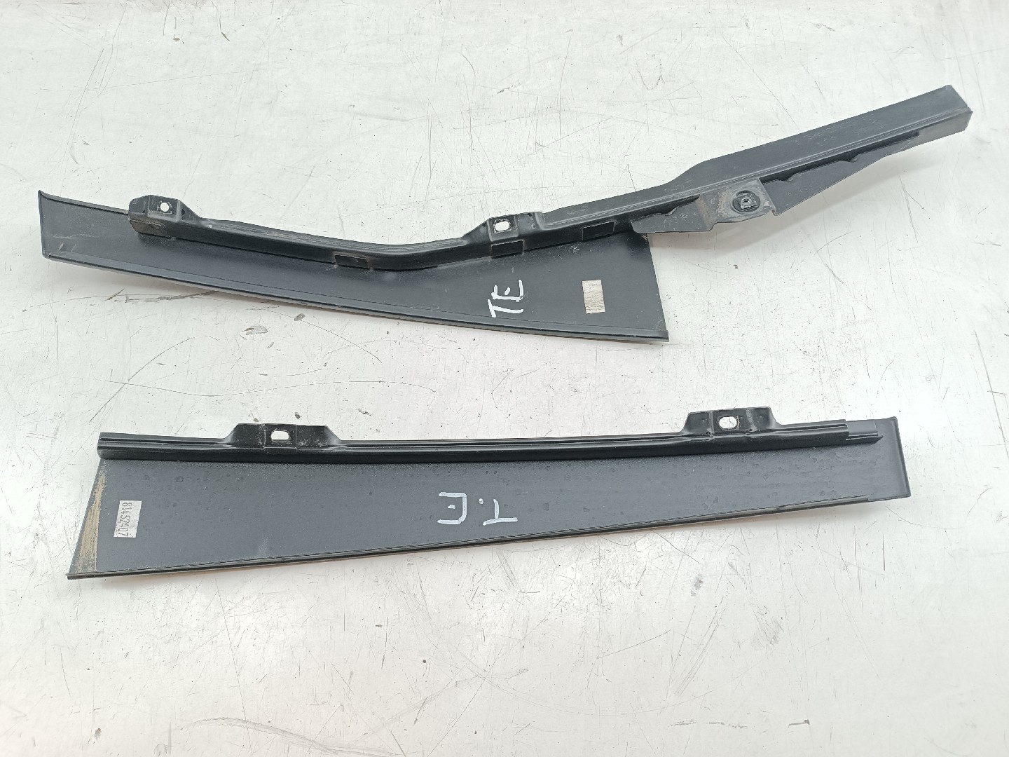 Moldura da porta VOLKSWAGEN POLO (9N_) | 01 - 14 Imagem-3