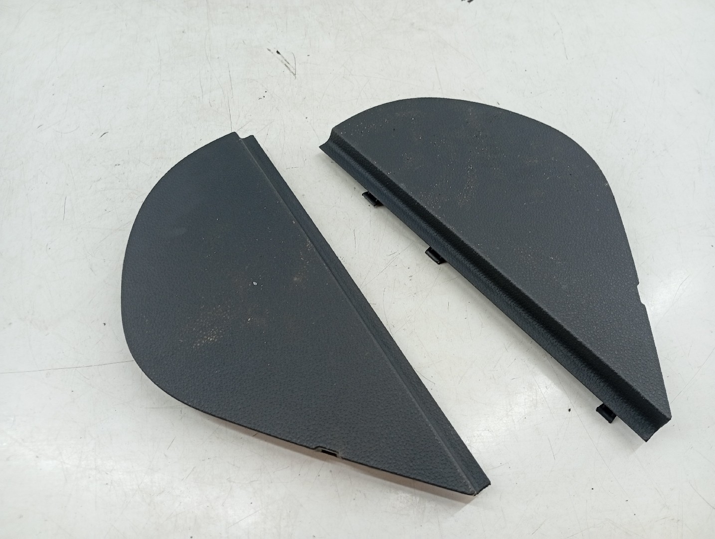 Capa lateral de tablier VOLKSWAGEN POLO (9N_) | 01 - 14 Imagem-2
