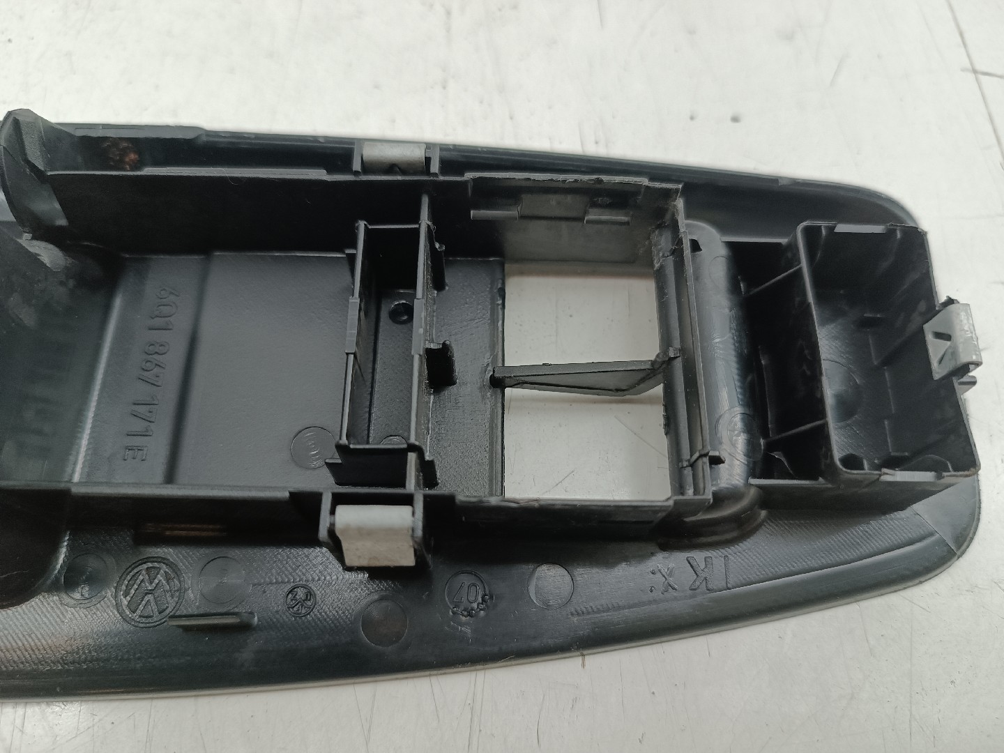 Puxador interior de porta frente esquerda VOLKSWAGEN POLO (9N_) | 01 - 14 Imagem-2
