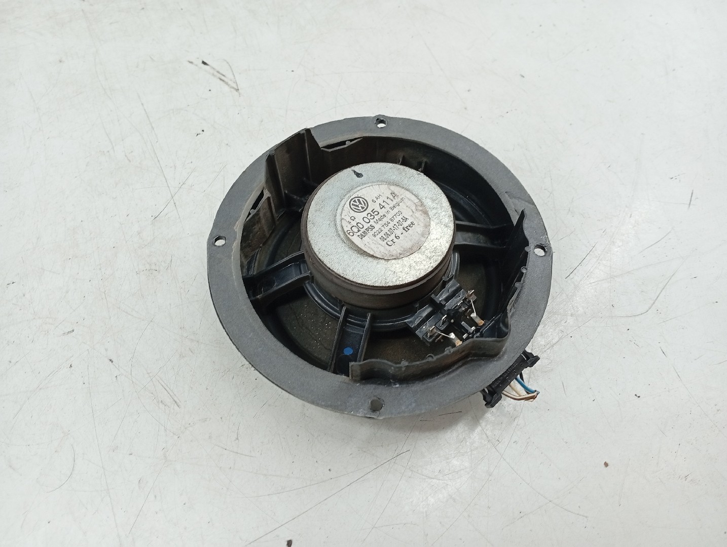 Coluna de som VOLKSWAGEN POLO (9N_) | 01 - 14 Imagem-3