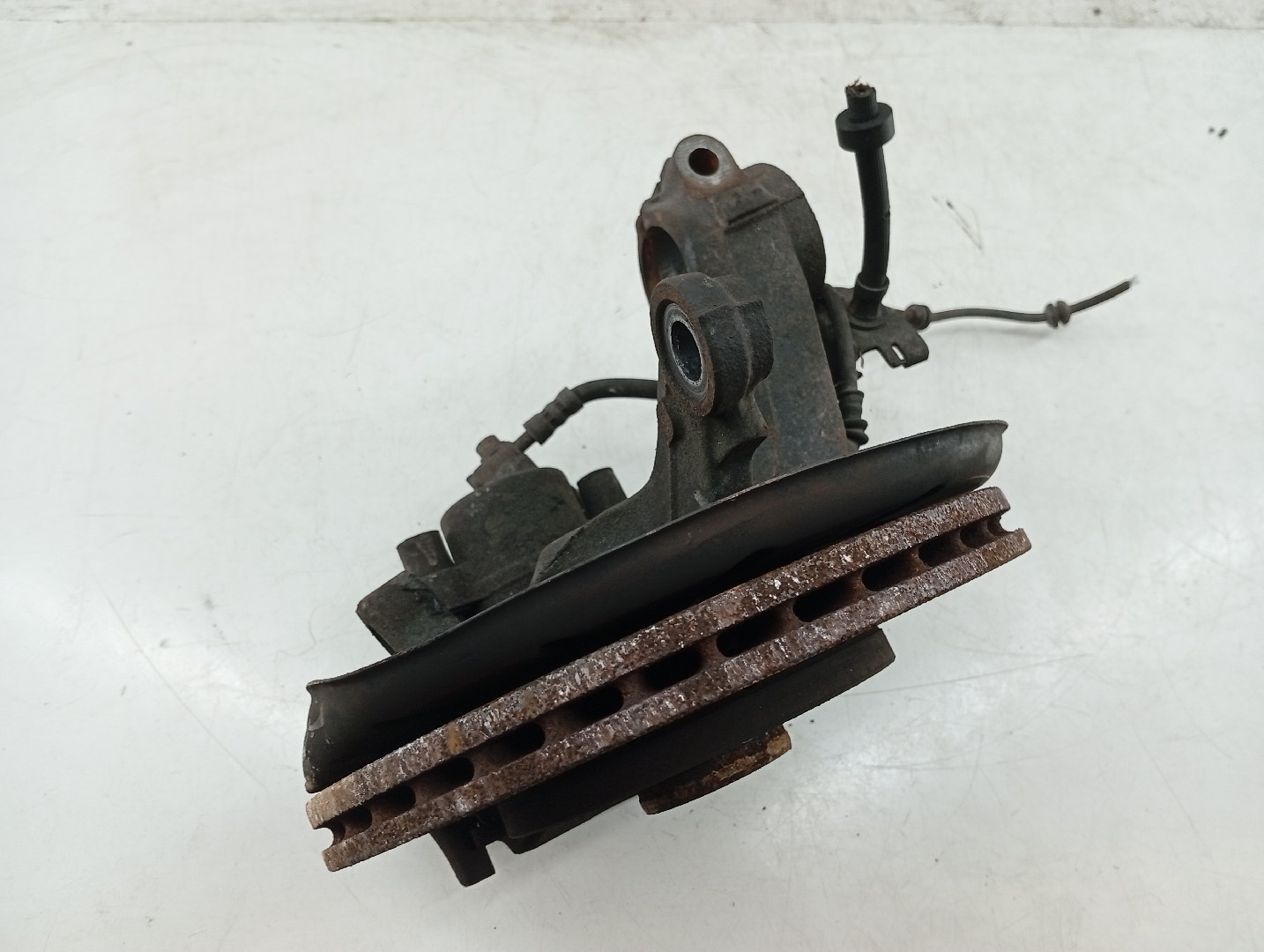 Manga de eixo frente direita VOLKSWAGEN POLO (9N_) | 01 - 14 Imagem-1