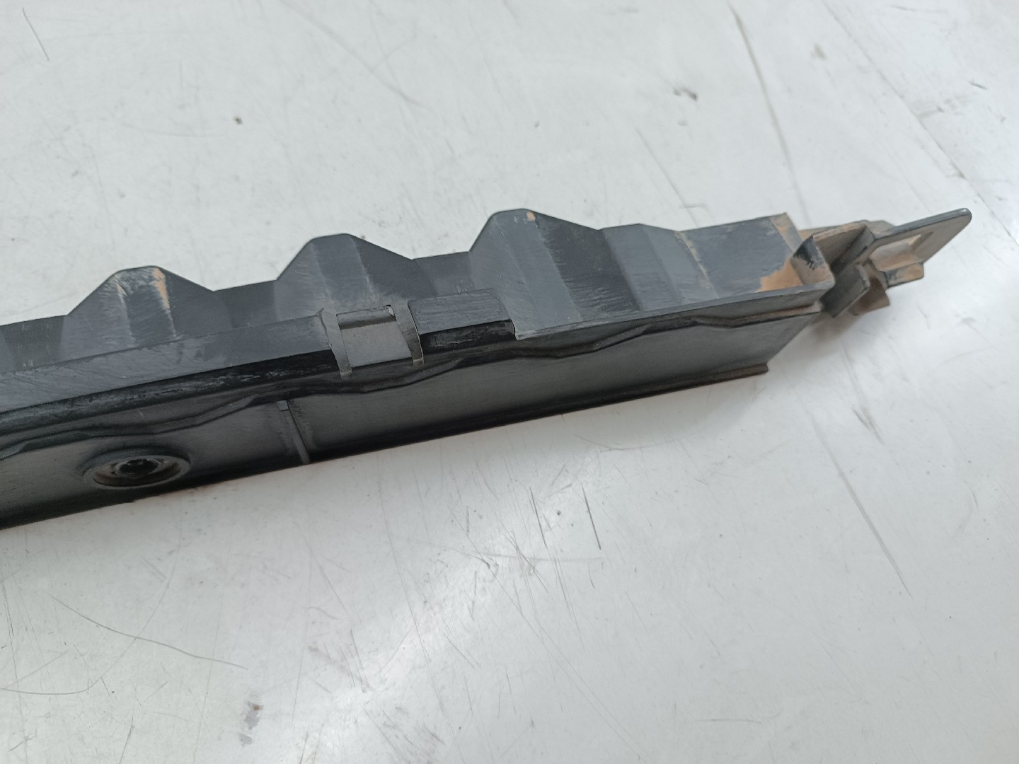 Guia do Para choques VOLKSWAGEN POLO (9N_) | 01 - 14 Imagem-3