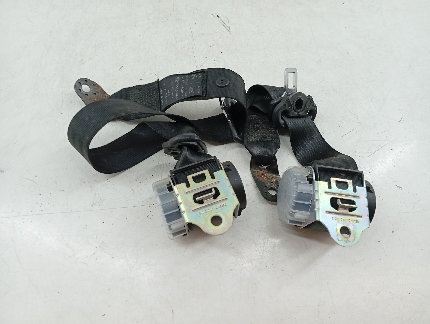 Cintos traseiros VOLKSWAGEN POLO (9N_) | 01 - 14 Imagem-3