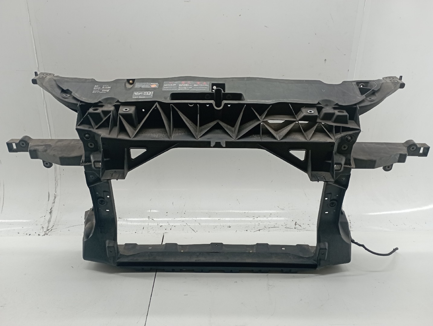 Mascara frente SEAT TOLEDO III (5P2) | 04 - 09