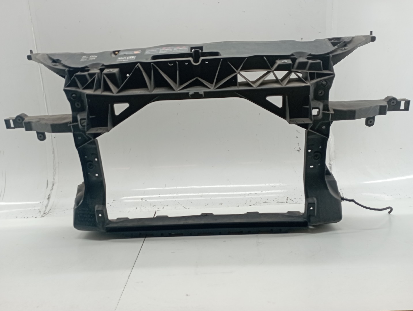 Mascara frente SEAT TOLEDO III (5P2) | 04 - 09 Imagem-3