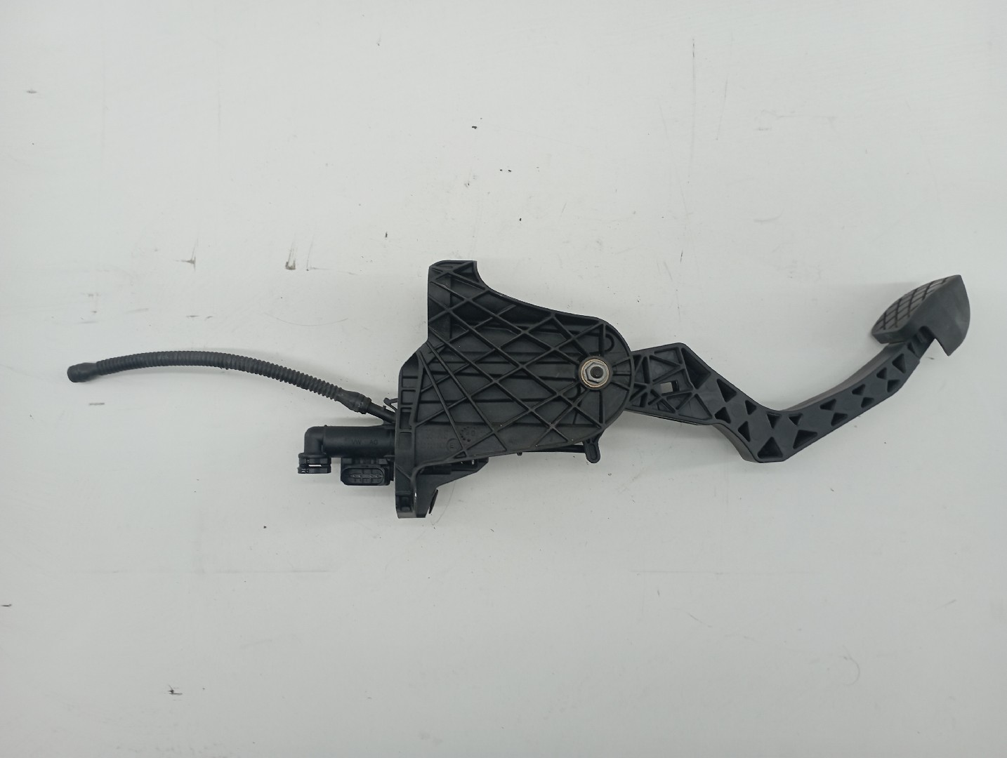 Pedal de embraiagem SEAT TOLEDO III (5P2) | 04 - 09 Imagem-4