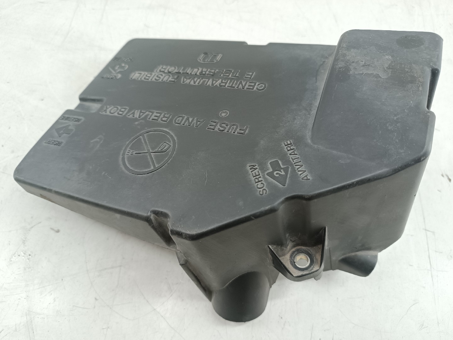 Tampa de caixa de fusiveis LANCIA DELTA III (844_) | 08 - 14 Imagem-4