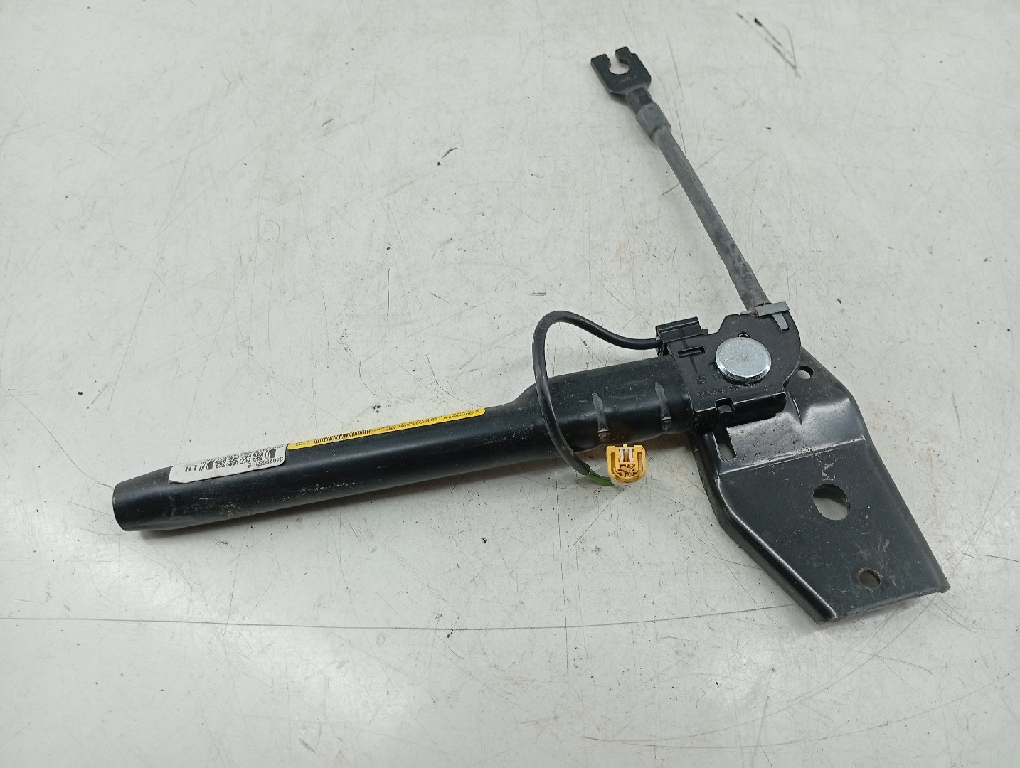 Pre Tensor do Cinto Esquerdo LANCIA DELTA III (844_) | 08 - 14 Imagem-2