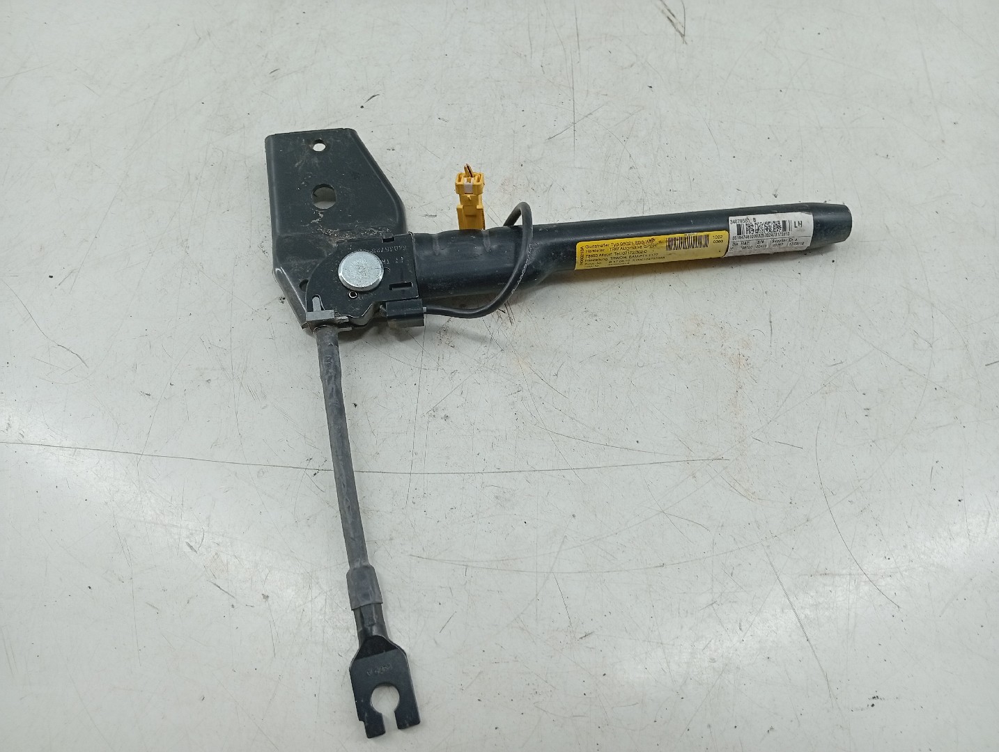 Pre Tensor do Cinto Esquerdo LANCIA DELTA III (844_) | 08 - 14